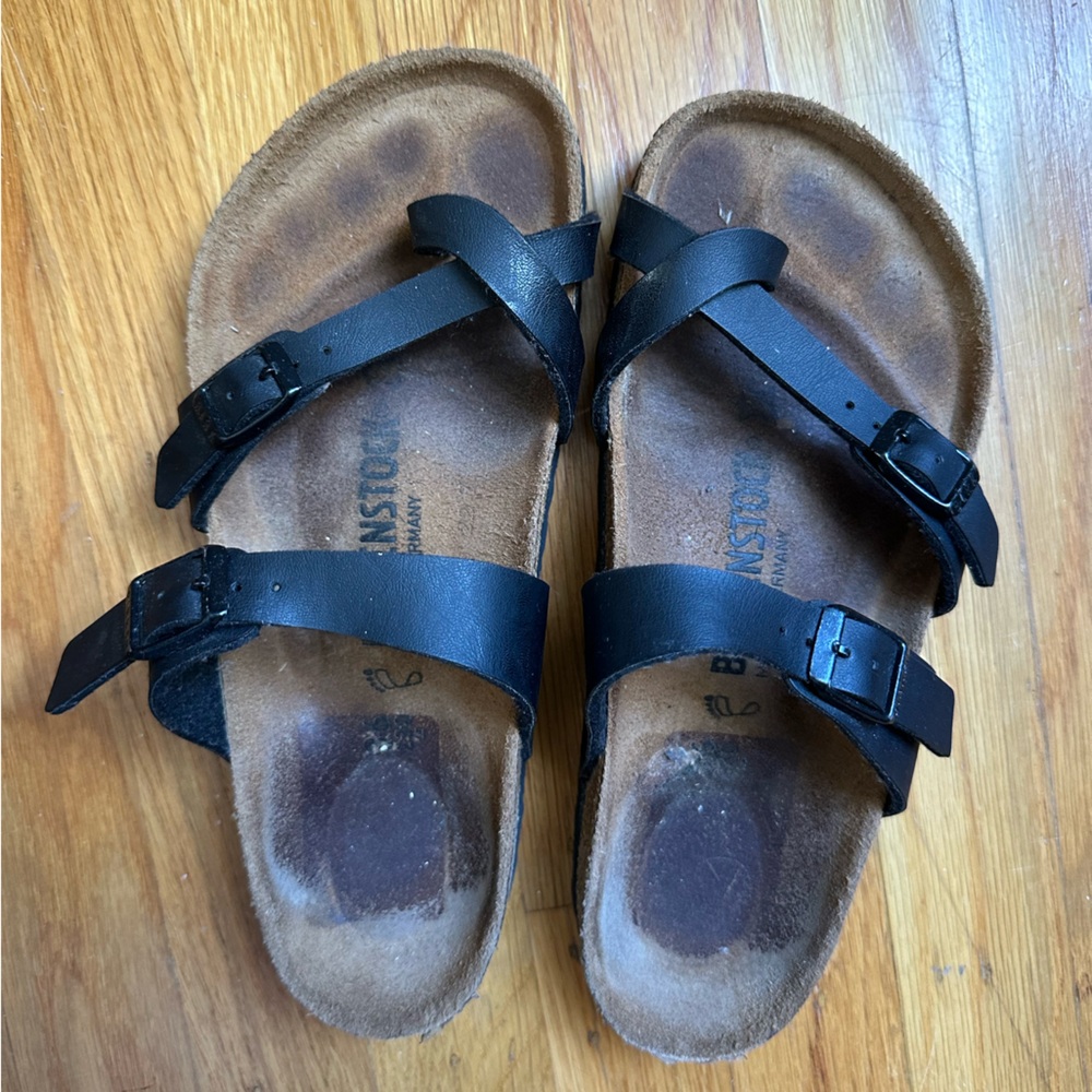 Birkenstock Mayari in Black Size 36